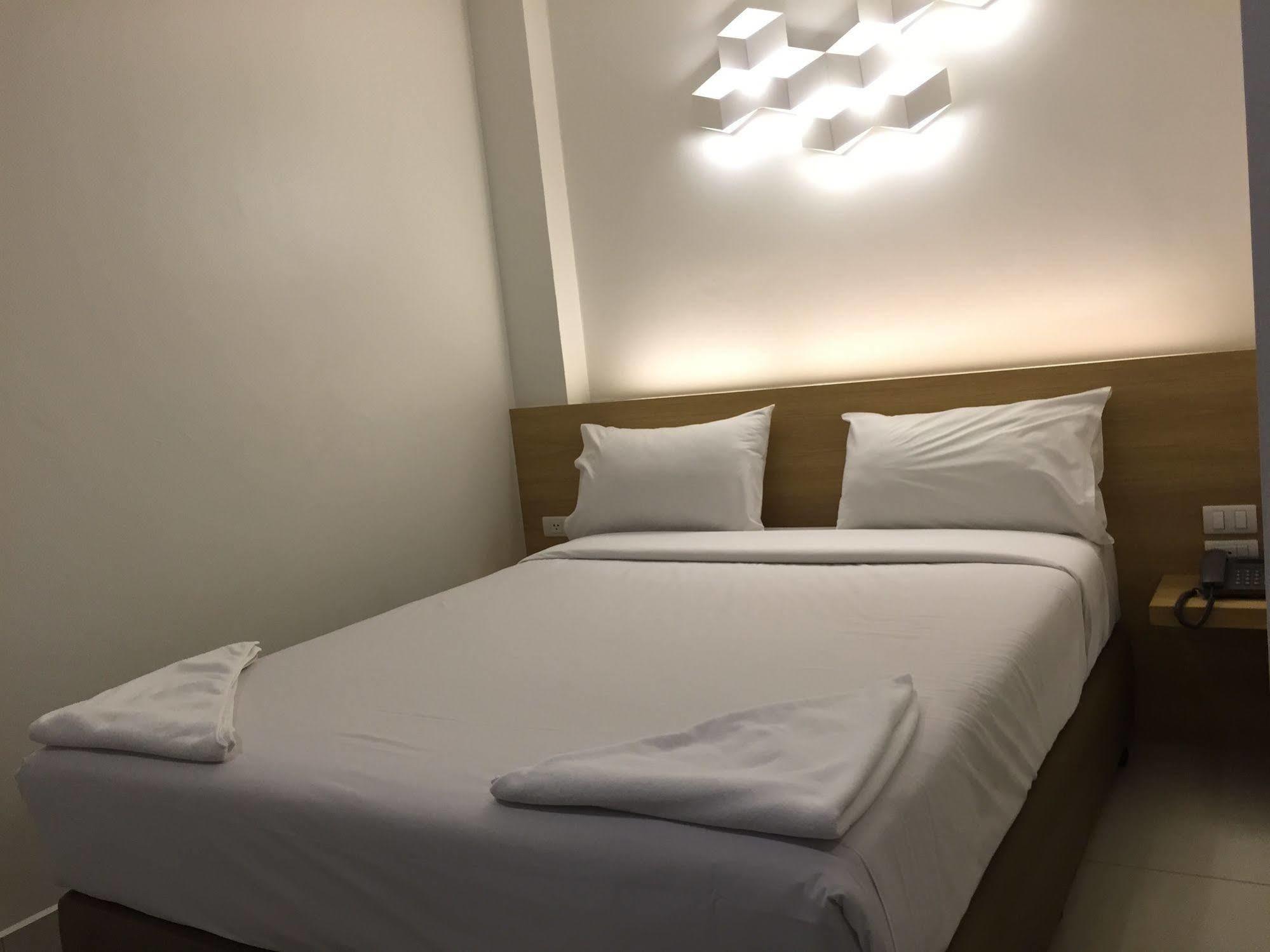 Hotel Bedtime Pattaya Exterior foto