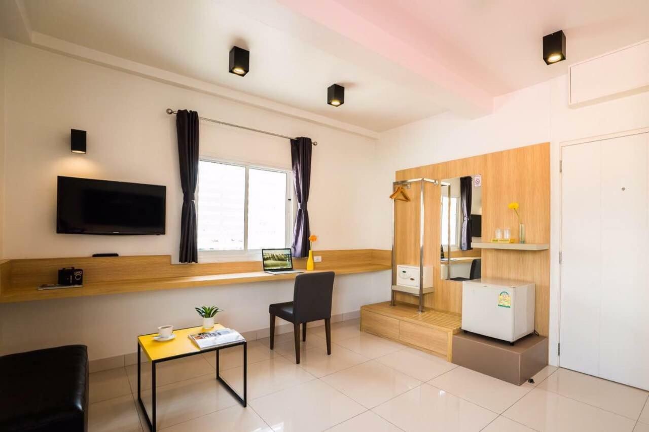 Hotel Bedtime Pattaya Exterior foto